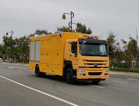 程力威牌CLW5160XXHZ6型救險(xiǎn)車(chē)