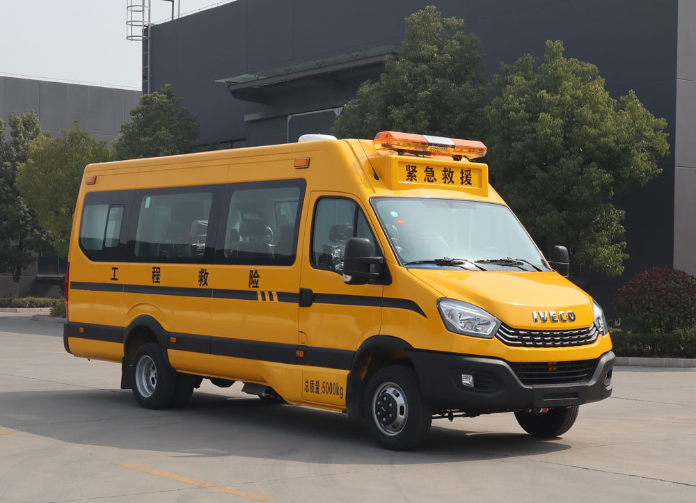 依維柯載人型救險(xiǎn)車(chē)