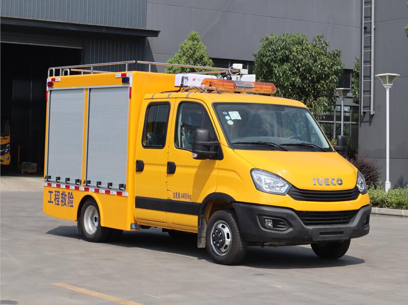 依維柯裝備型救險(xiǎn)車(chē)