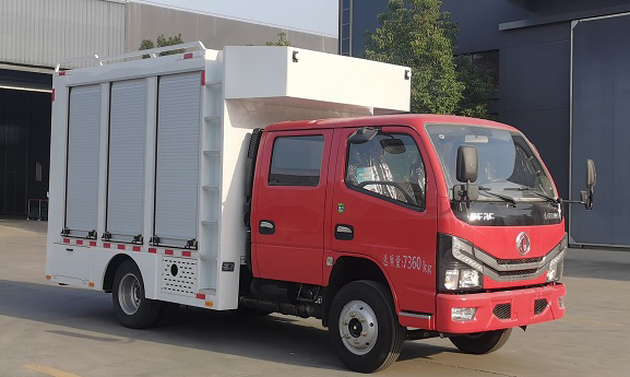 福瑞卡救險(xiǎn)機(jī)器人裝備車