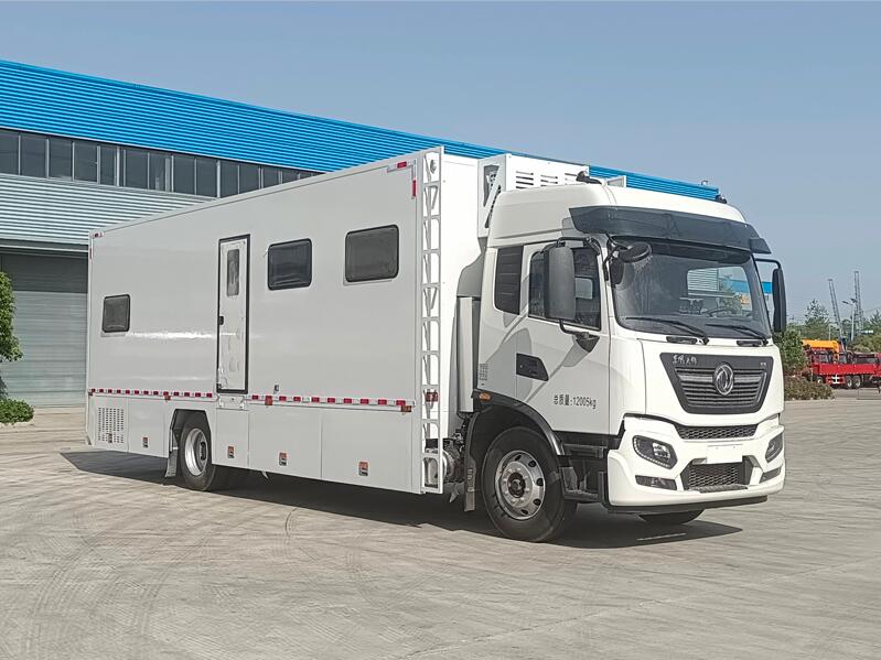 天錦宿營車